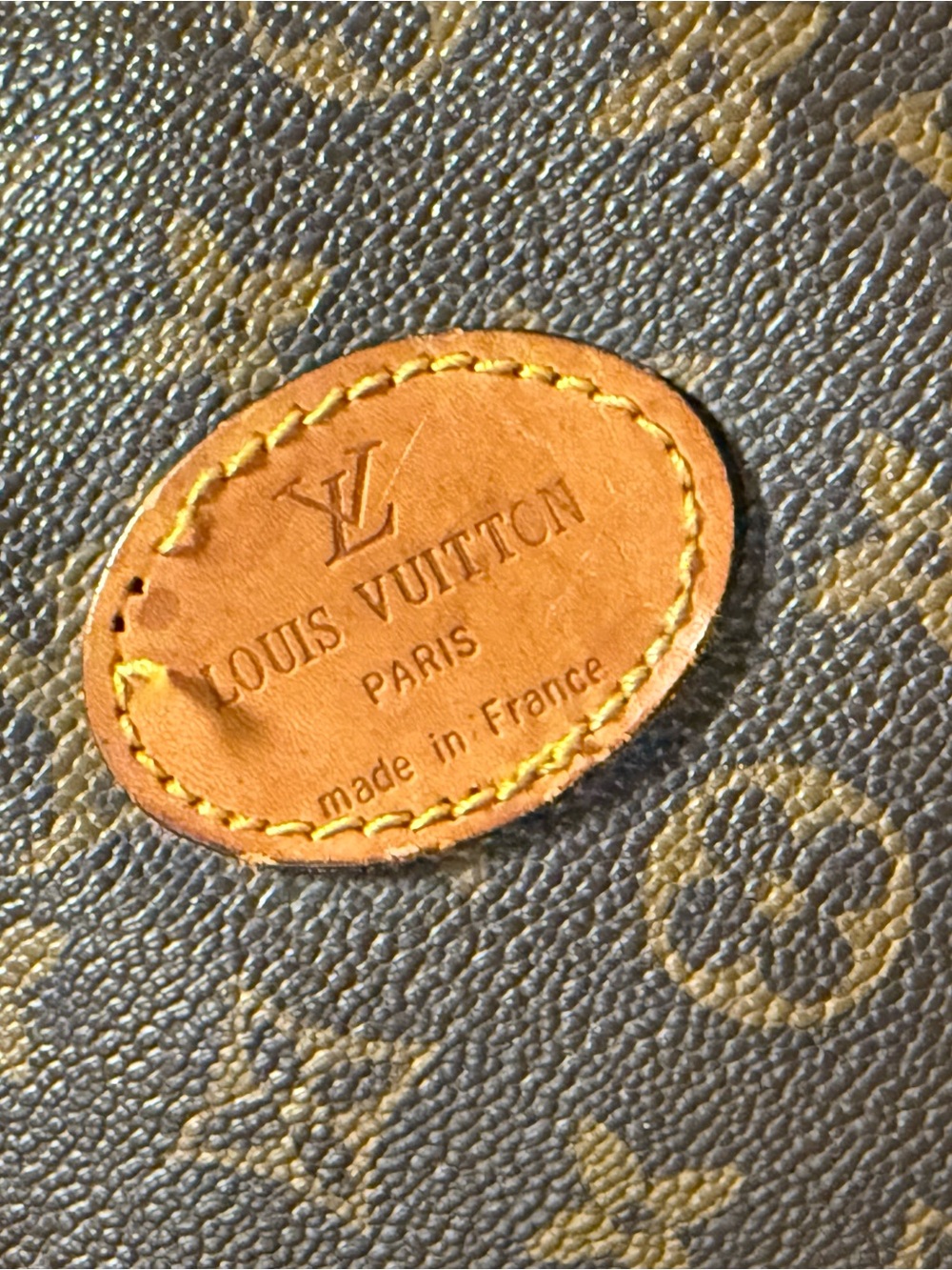 Louis Vuitton Monogram Duffel in Brown with Tan Trim. - Picture 8 of 16